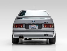 BMW M3 E30 vandut