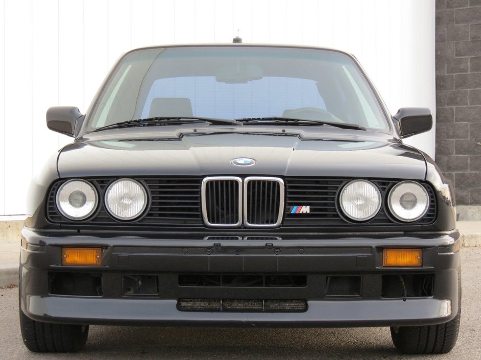 BMW M3 E30