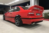 BMW M3 E36 in Mugello Red de vanzare