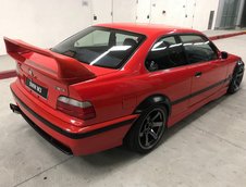 BMW M3 E36 in Mugello Red de vanzare