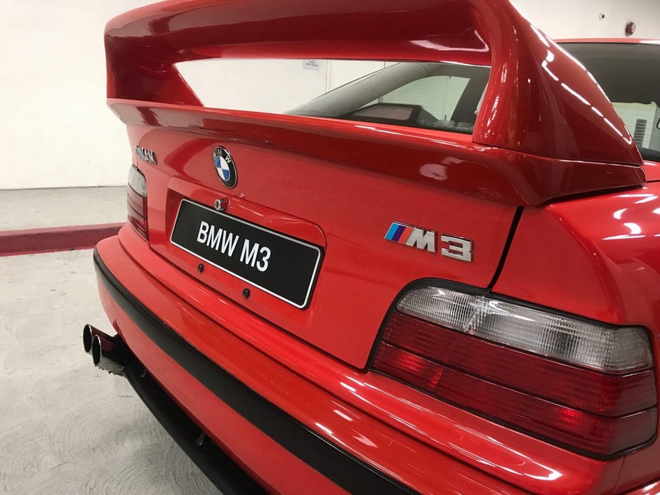 BMW M3 E36 in Mugello Red de vanzare