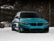 BMW M3 in nuanta Atlantis Blue