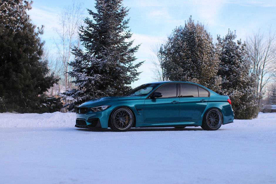 BMW M3 in nuanta Atlantis Blue