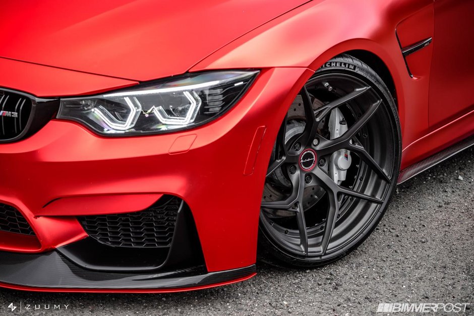 BMW M3 in nuanta Satin Red