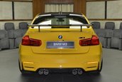 BMW M3 in nuanta Speed Yellow