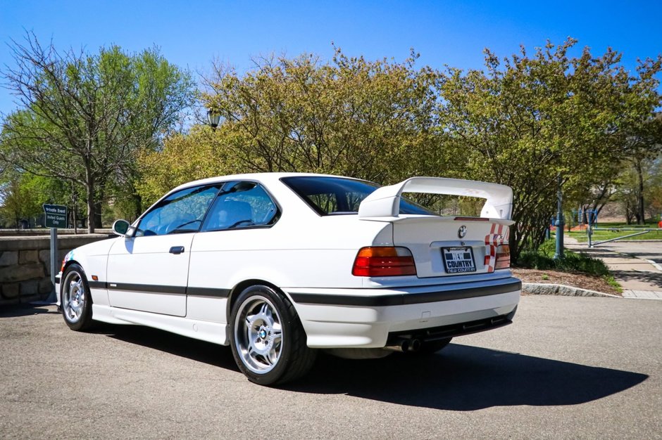 BMW M3 Lightweight