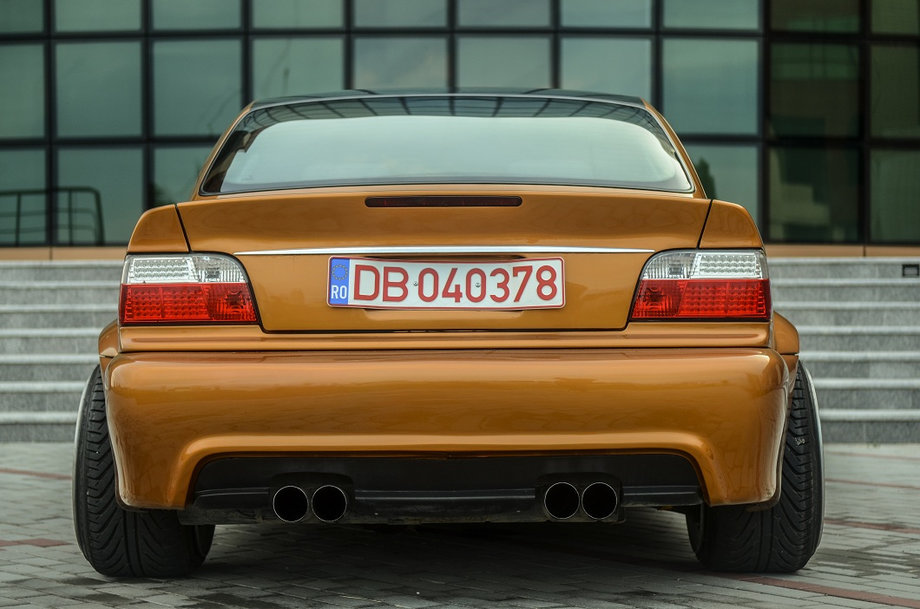 BMW M3 pisica