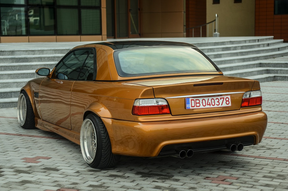 BMW M3 pisica