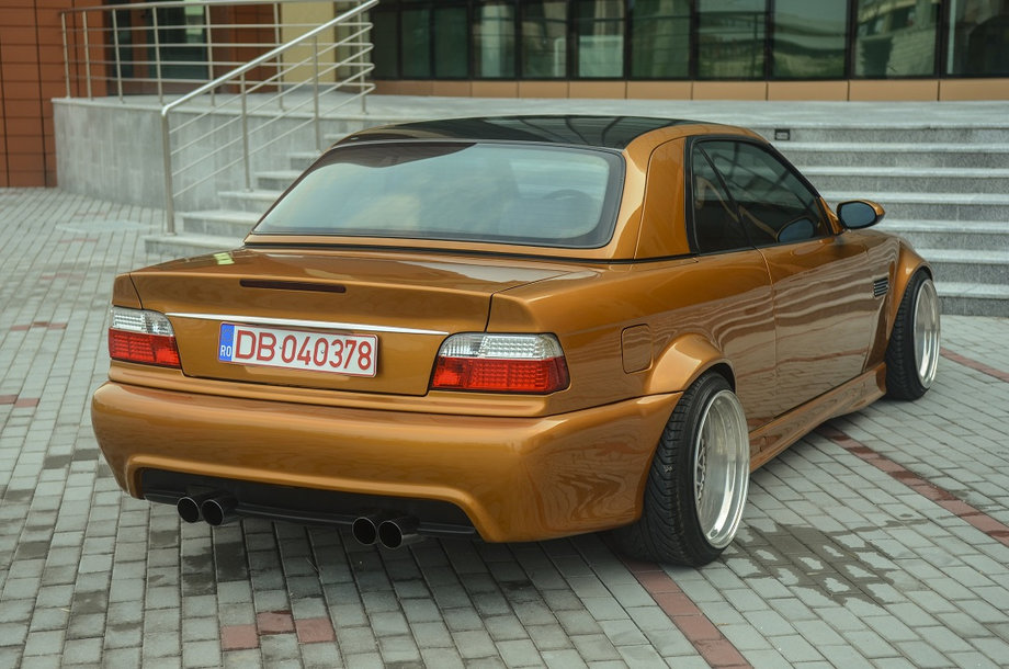 BMW M3 pisica