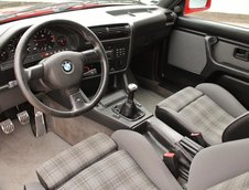 BMW M3 scos la licitatie
