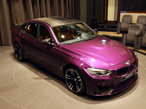 BMW M3 Sedan in nuanta Twilight Purple