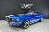 BMW M3 transformat in Ford Mustang