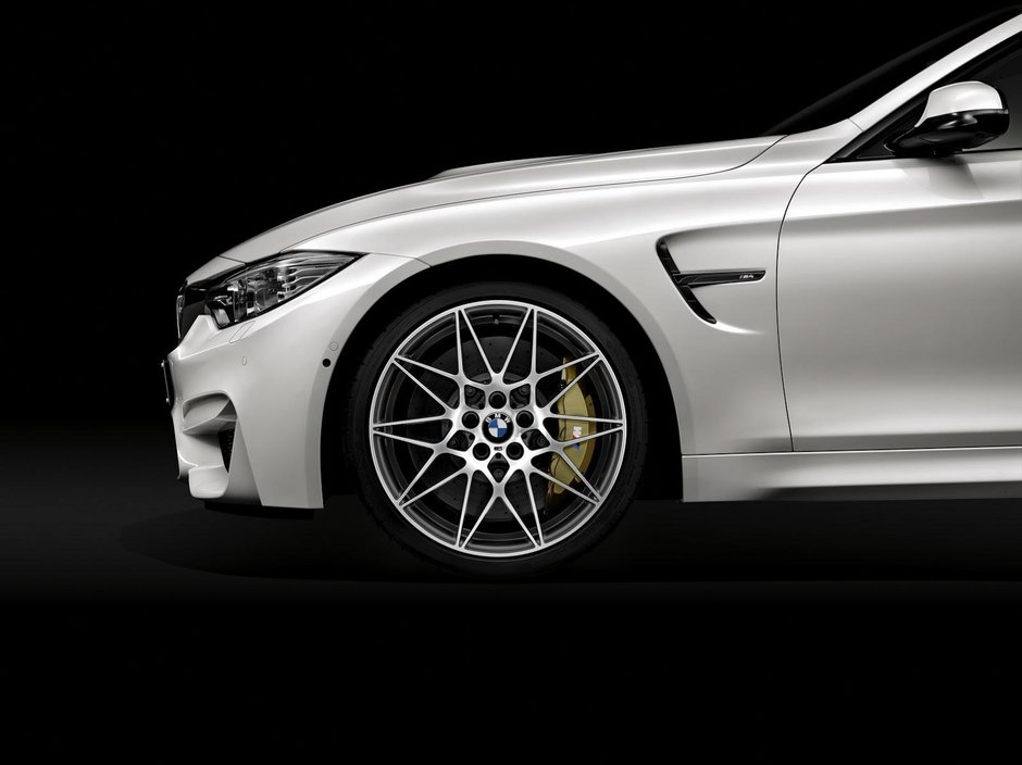 BMW M4 Competition Package