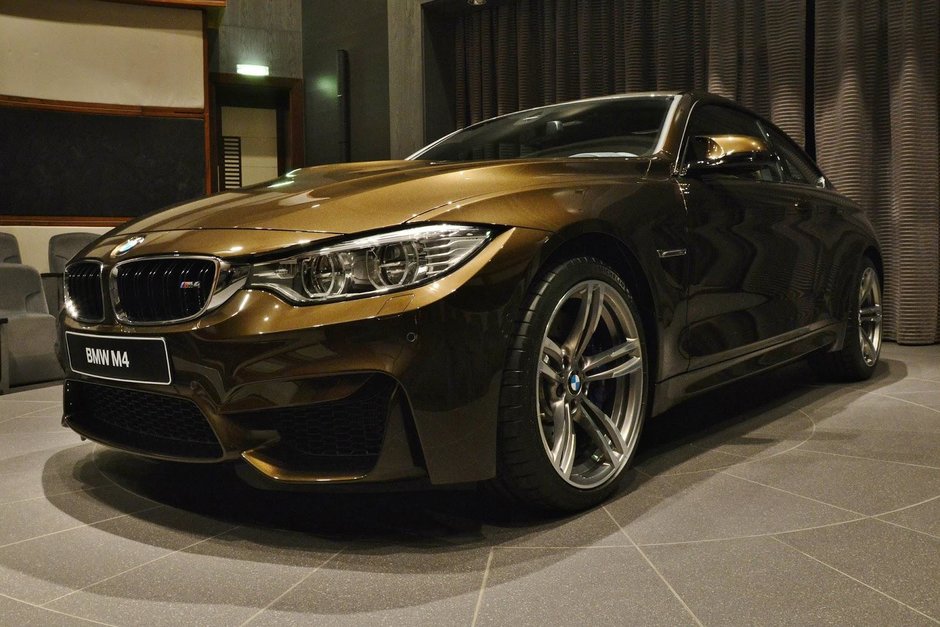 BMW M4 Coupe in Pyrite Brown