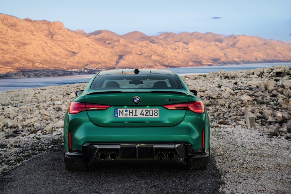 BMW M4 CS