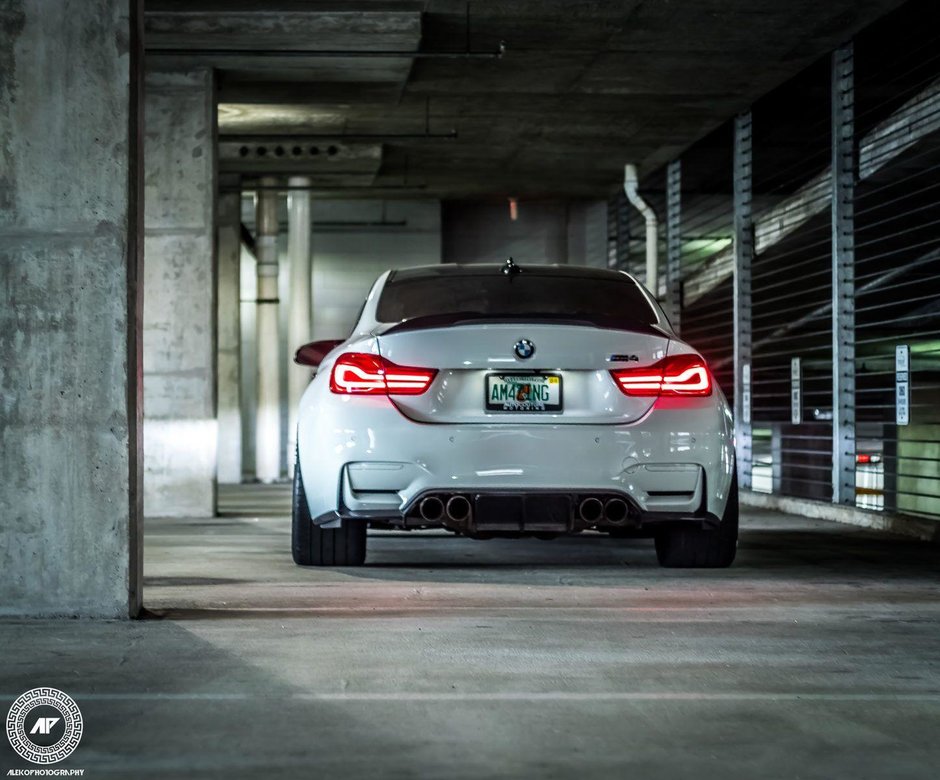 BMW M4 cu jante ADV1