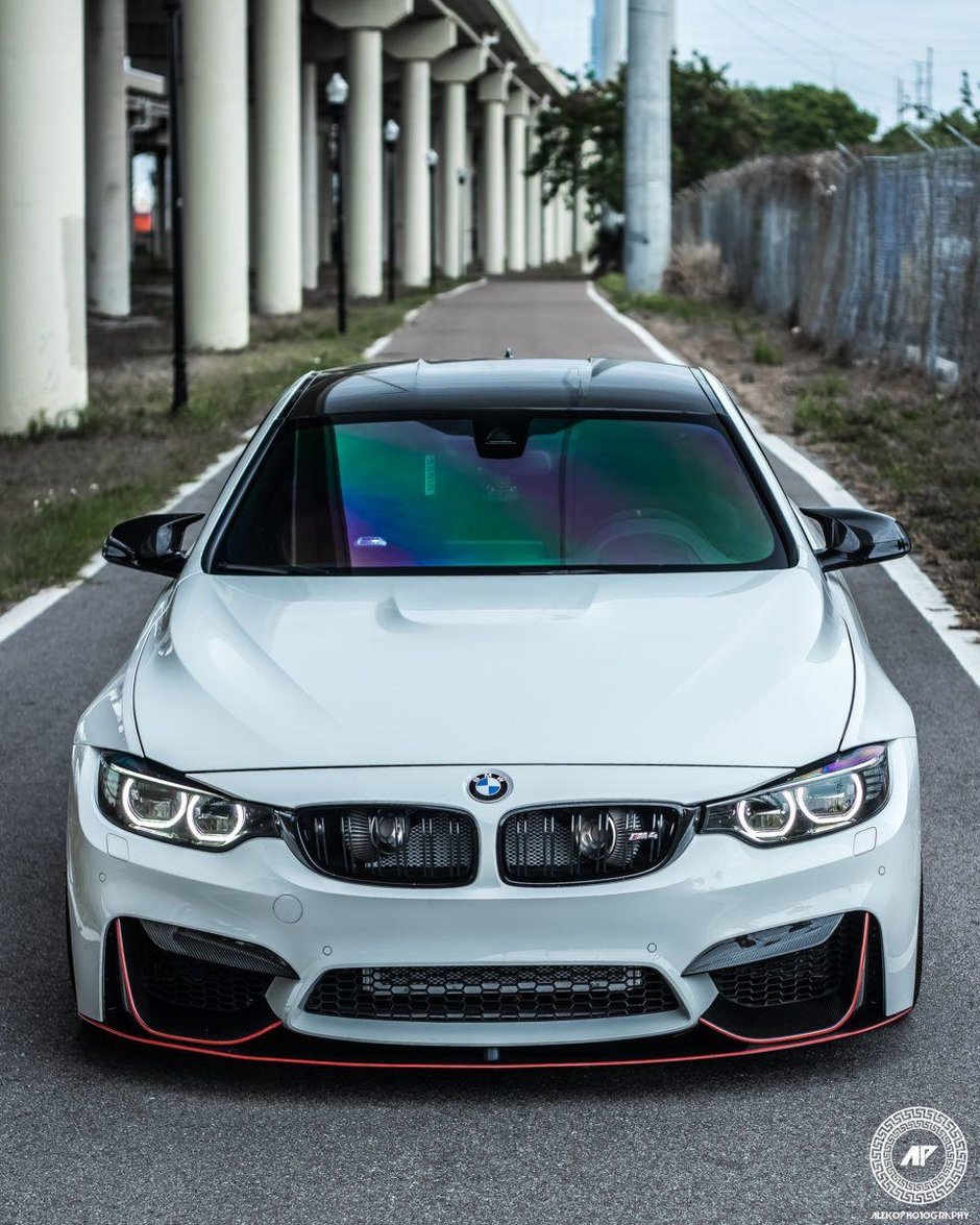 BMW M4 cu jante ADV1