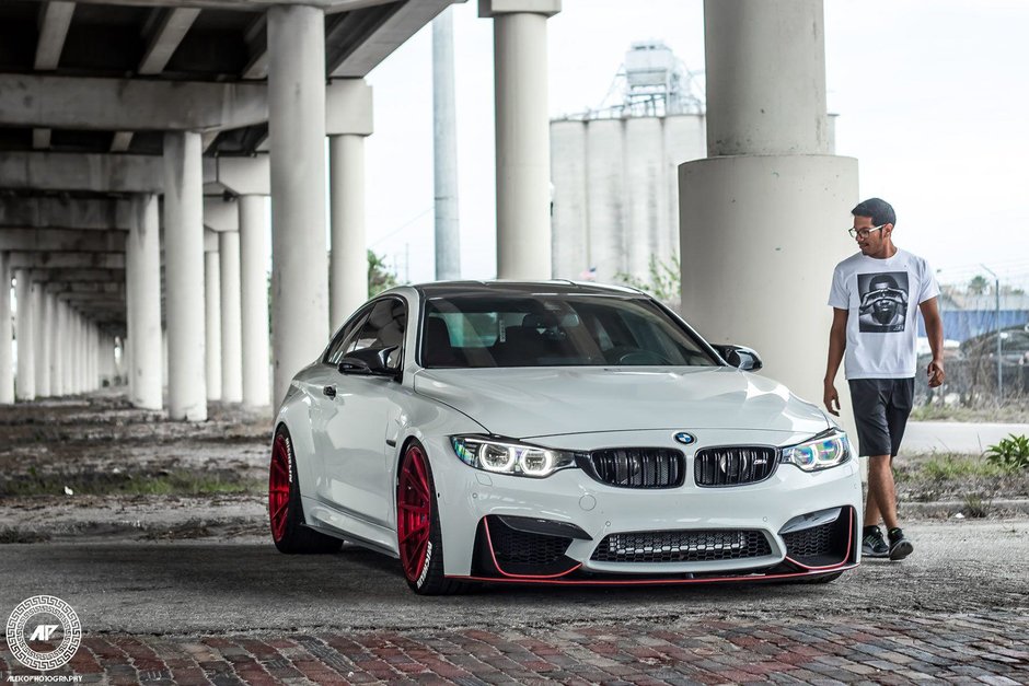 BMW M4 cu jante ADV1