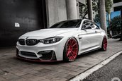 BMW M4 cu jante ADV1