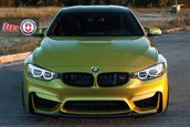 BMW M4 cu jante clasice