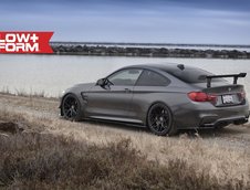 BMW M4 cu jante HRE