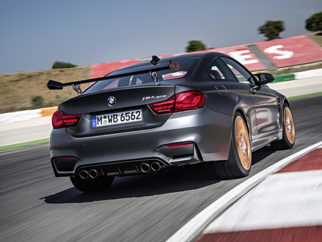 BMW M4 GTS