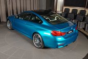 BMW M4 in Atlantis Blue