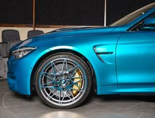 BMW M4 in Atlantis Blue