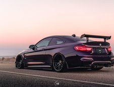 BMW M4 in Daytona Violet