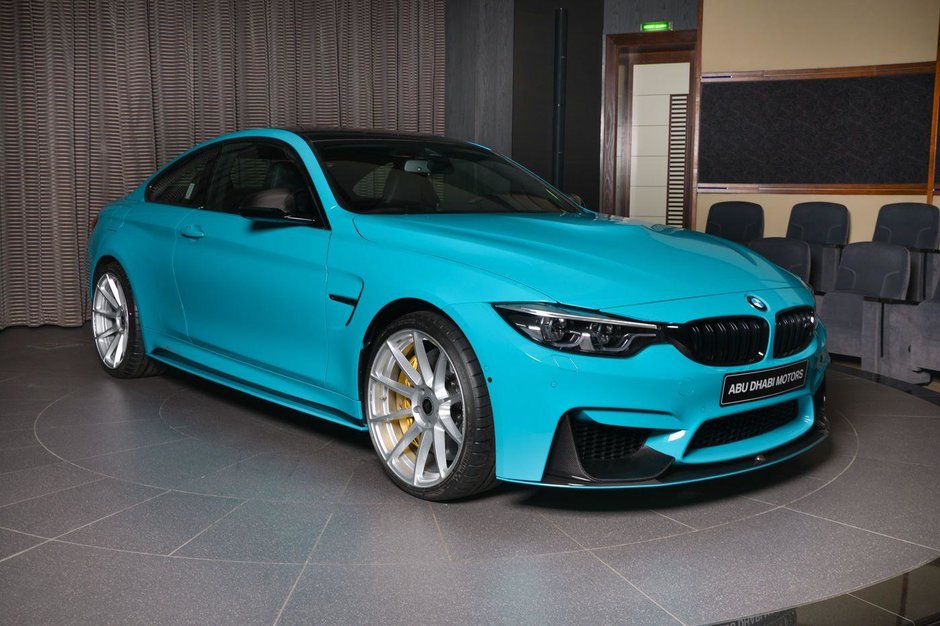 BMW M4 in Miami Blue