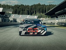 BMW M4 si M4 GT3