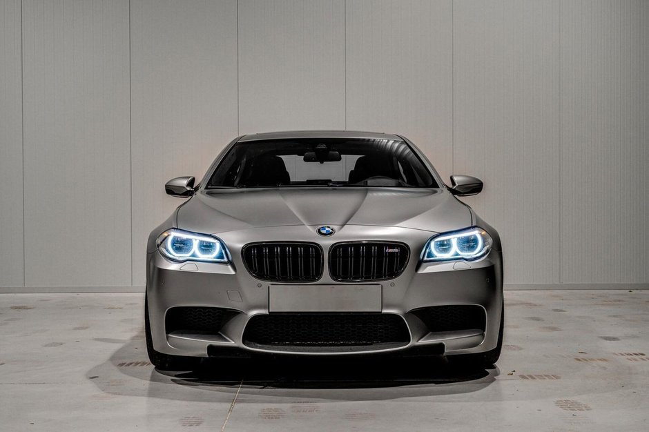 BMW M5 30 Jahre M5 de vanzare
