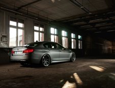 BMW M5 by Manhart Racing