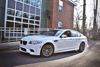 BMW M5 by Switzer