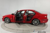 BMW M5 cu 1.200 de kilometri la bord