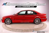 BMW M5 cu 1.200 de kilometri la bord