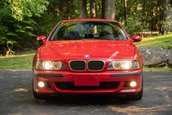 BMW M5 cu 12.868 de kilometri la bord