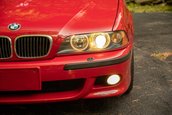 BMW M5 cu 12.868 de kilometri la bord