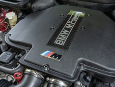 BMW M5 cu 12.868 de kilometri la bord