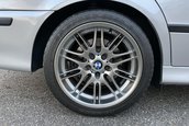 BMW M5 cu 23.893 de kilometri la bord