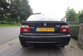 BMW M5 cu 272 mii km la bord