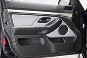 BMW M5 cu 5.399 de kilometri la bord