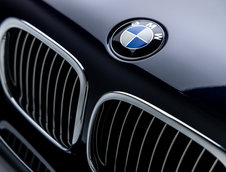 BMW M5 cu 6.352 de kilometri la bord