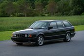 BMW M5 E34 Touring cu numarul de sasiu 001