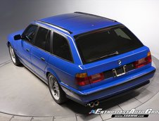 BMW M5 E34 Touring in SUA