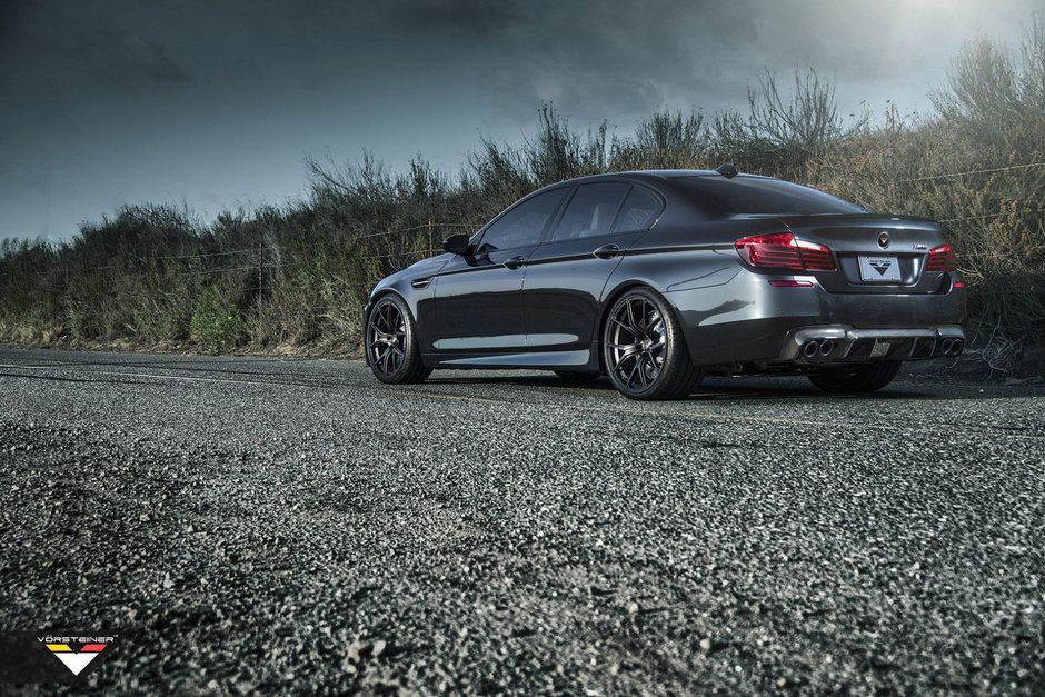 BMW M5 F10 by Vorsteiner