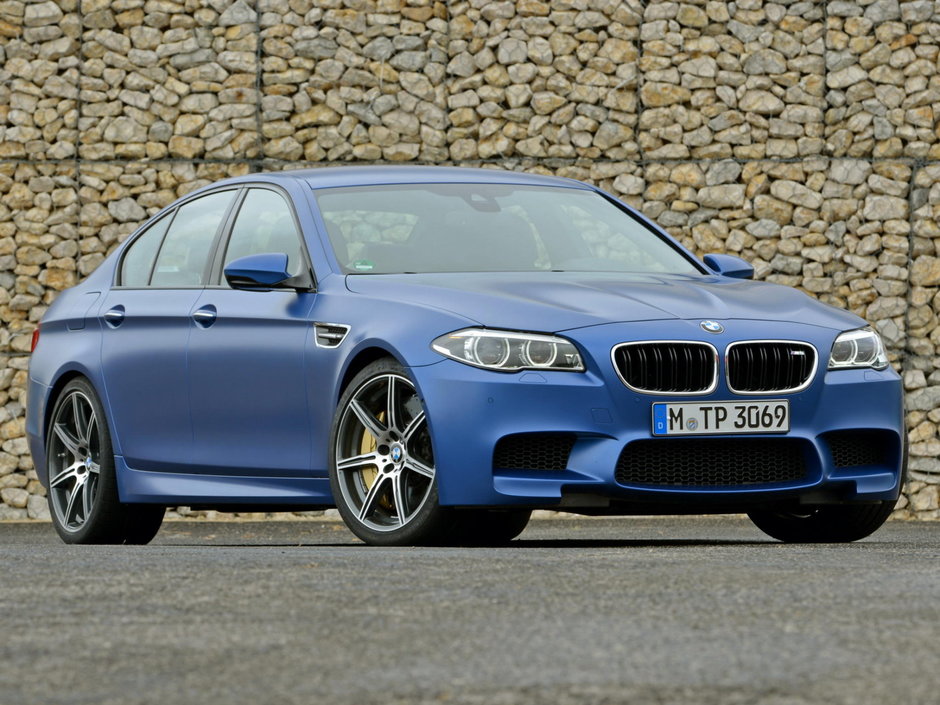 BMW M5 F10