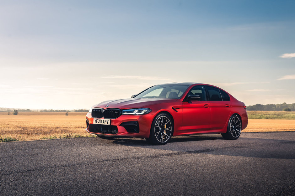 BMW M5 Facelift - Versiunea cu volan pe dreapta