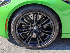 BMW M5 in Verde Mantis