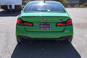 BMW M5 in Verde Mantis